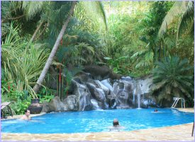 Swimming pool of the Ylang Ylang Hotel in Montezuma