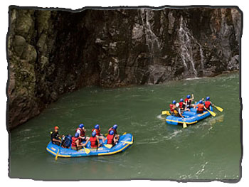 The Pacuare river rafting experience in Costa Rica