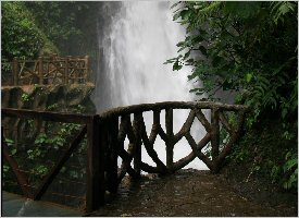 La Fortuna waterfall in Costa Rica is one of the most popular for taking a dip