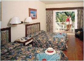 Rooms at the Tambor Beach Resort in Costa Rica