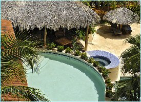 Lounging area of the Jardin del Eden Hotel in Costa Rica