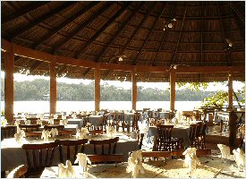 Restaurant at Laguna Lodge in Tortuguero