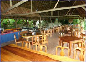 Restaurant at the Sueno Azul Hotel in Costa Rica