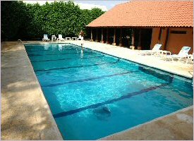 Swimming pool at the Villa Baula Hotel in Costa Rica