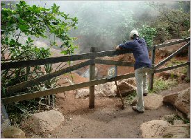 Vire to the bubling water and mudpots in Rincon de la Vieja in Costa Rica